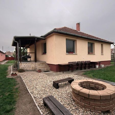 Bodza Apartman Gyula Exterior foto