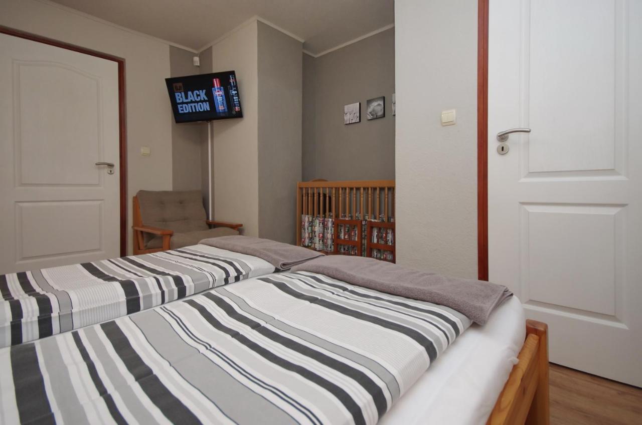 Bodza Apartman Gyula Exterior foto