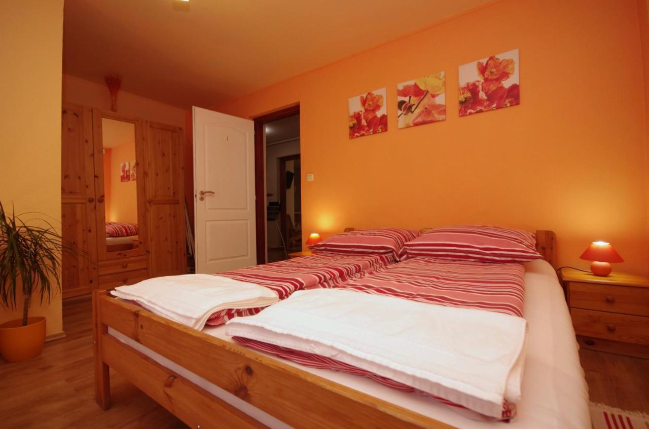 Bodza Apartman Gyula Exterior foto